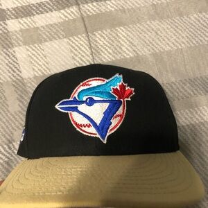 Blue jays fitted